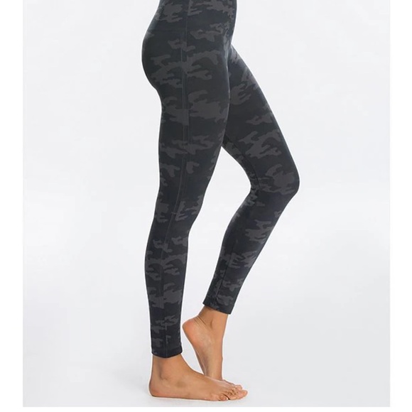 Camo Print Spanx Leggings Boody Boost - Picture 4 of 4